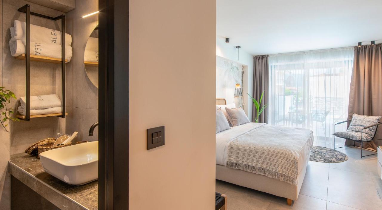 Alea Suites -Adults Only And Kids 14 Plus 艾斯普罗瓦塔 外观 照片